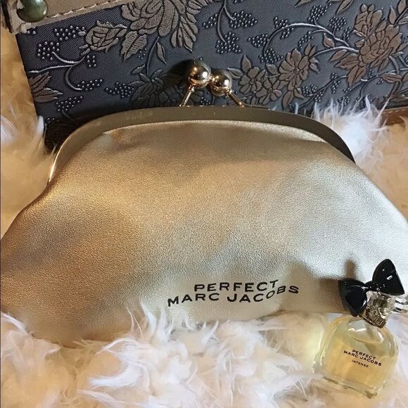 Marc Jacobs Other - Marc Jacobs Coin Purse